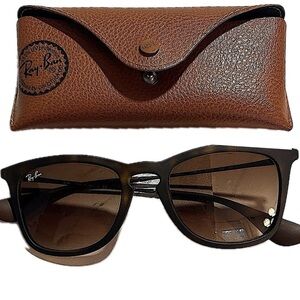 🕶️Ray Ban plastic brown sunglasses RB4221